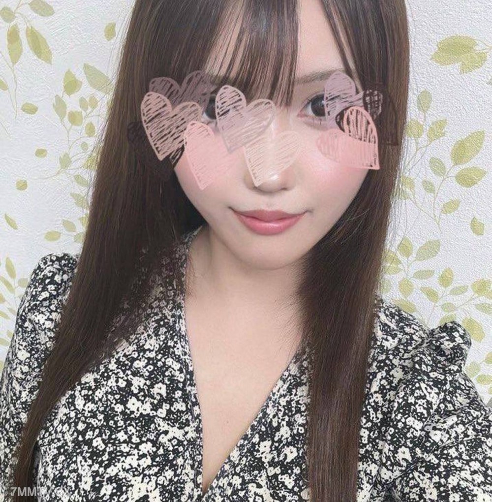 FC2-PPV 4525470 【素人＆顔出し】超可愛い19歳の元地下アイドル巨乳JDが生チンピストンに何度も何度もイってしまう！最後は大量中出し！ {